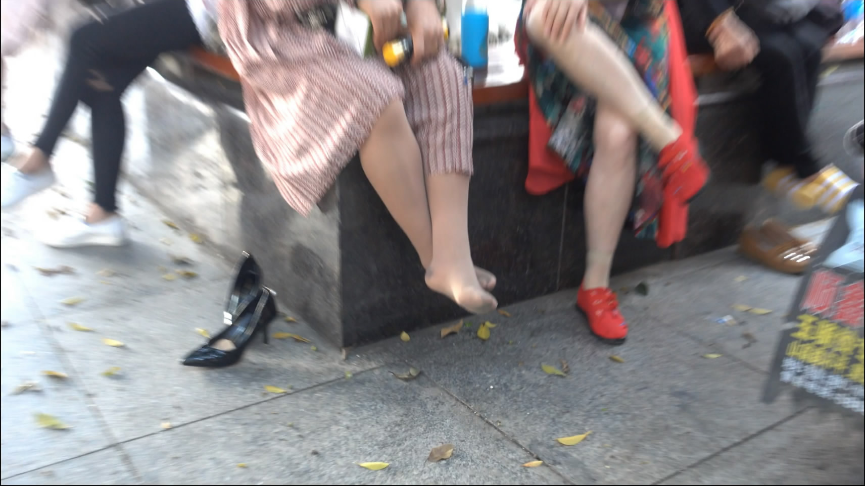 streetsnapnylon[00 00 40][20181208 230353 2]